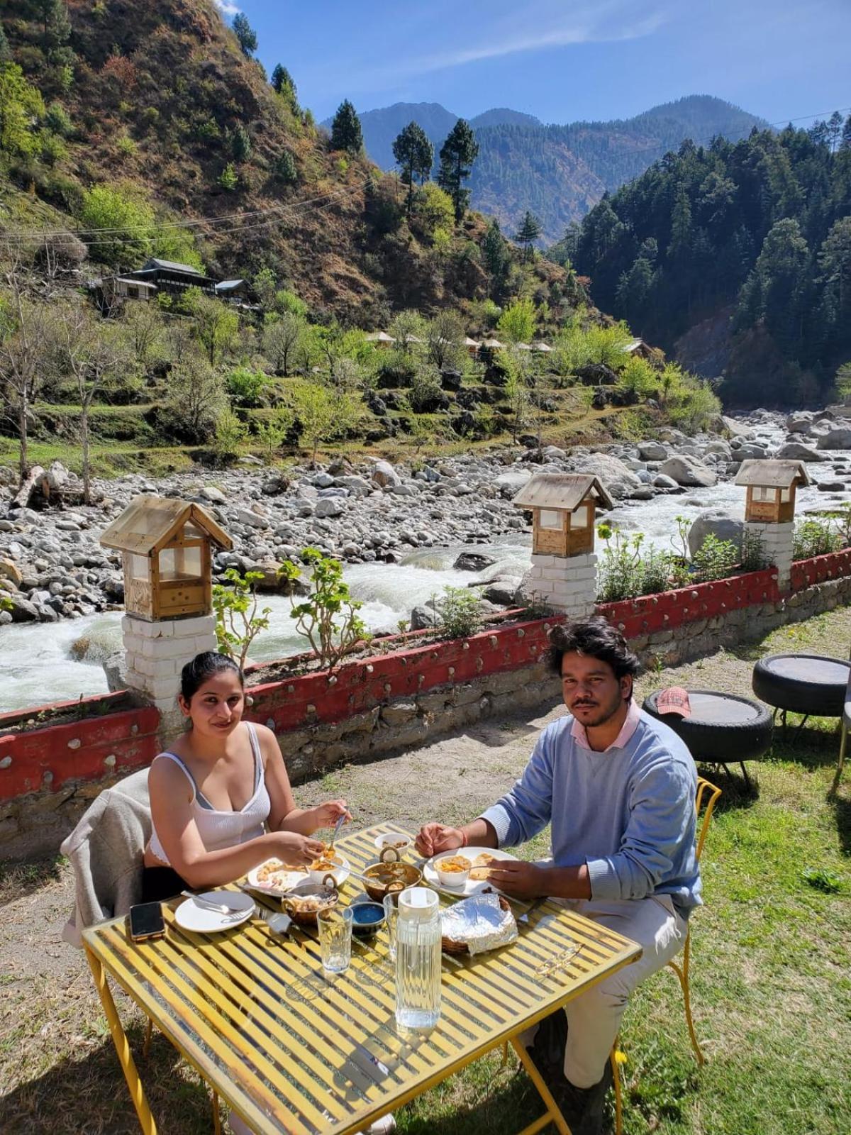 Offbeat Abodes - Tirthan Valley Banjar Luaran gambar