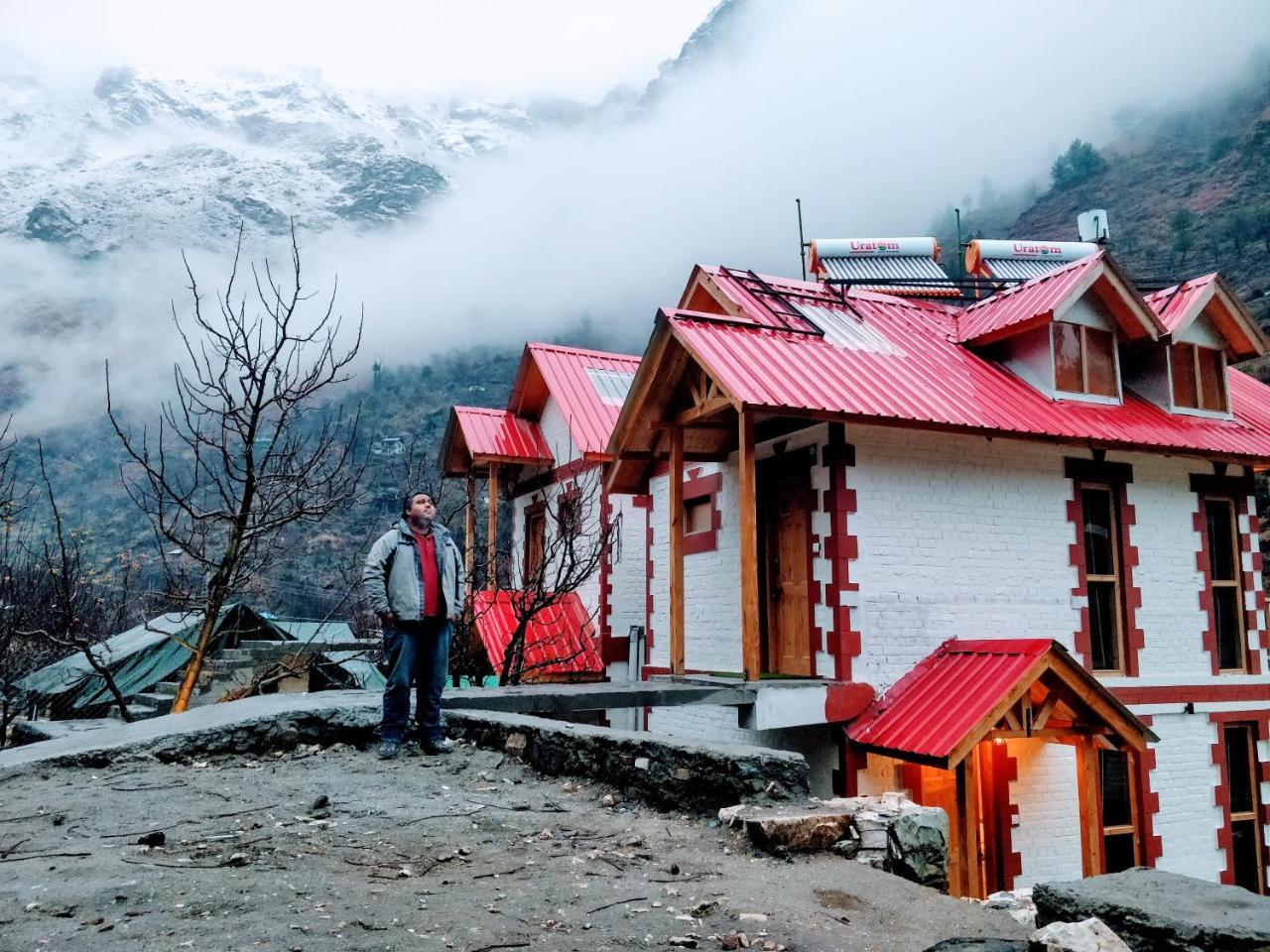 Offbeat Abodes - Tirthan Valley Banjar Luaran gambar